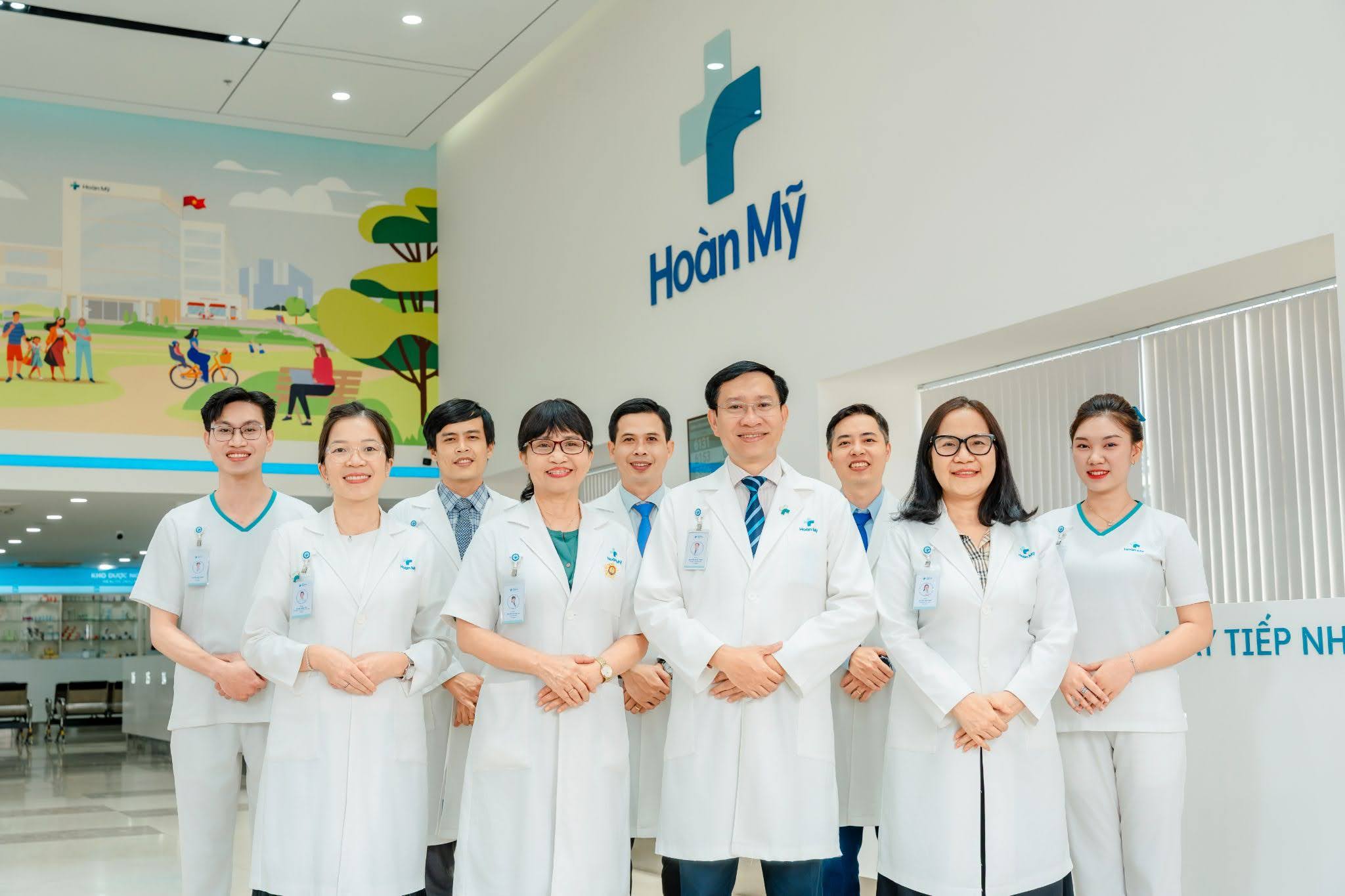 Hoàn Mỹ Gold PXL – Bác sĩ Banner Main Illustration