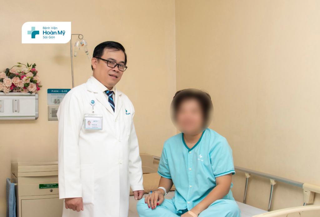 Abnormally Enlarged Abdomen Caused by Multiple Large Intra-Abdominal Tumors